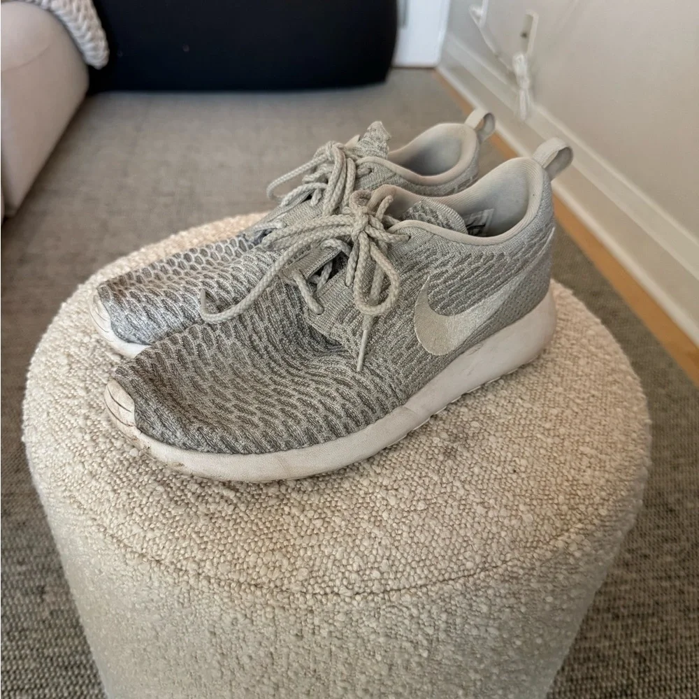 Nike Free Gray Women's Sneakers - Picture 2 of 5